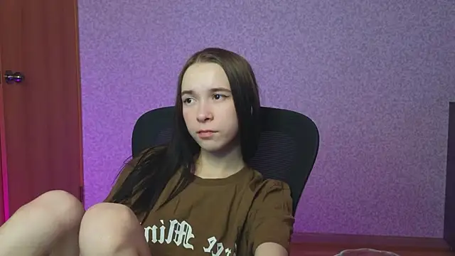 LilithStrangfor webcam