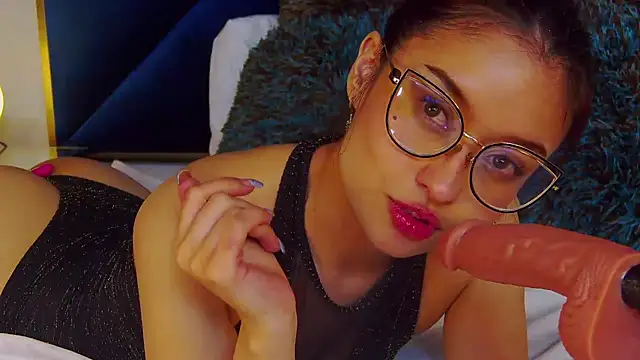 Ivanna_Teaser webcam