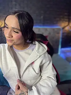 Isabella-Teen webcam