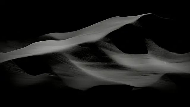 MysteriousMadam webcam