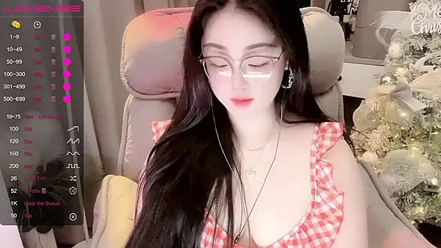 Monica-666888- webcam