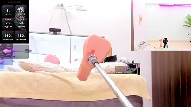 Paulina_Davis_ webcam