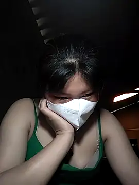 baby_flower_1 - Baby_flower_1's free webcam