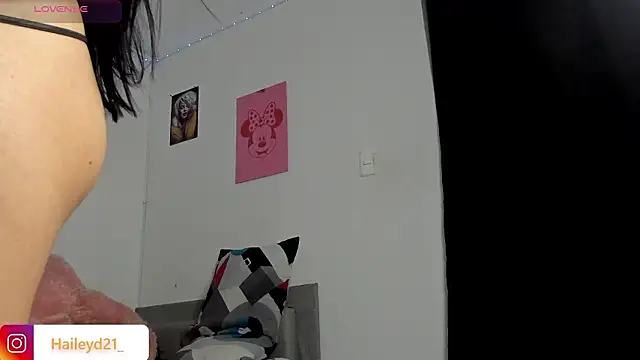 HaileyDuke webcam