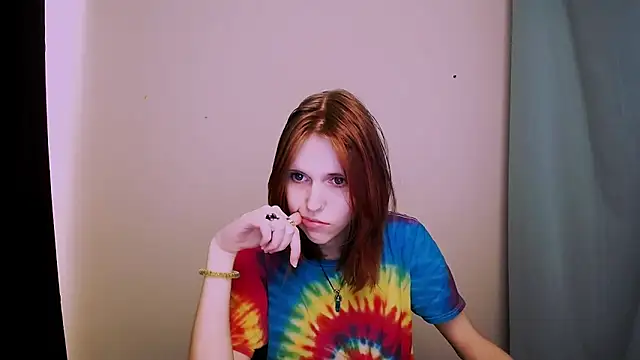 guessme___ - GuessMe___'s free webcam - UK Sex Cams