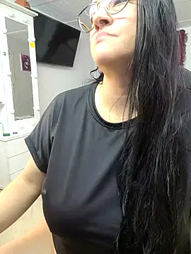 ameliarizo - Ameliarizo's free webcam - UK Sex Cams