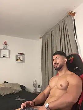 Ezzio_Scolaro webcam