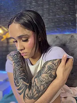 Isabella-Teen webcam