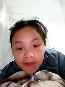 pretty-haert - Pretty-haert's free webcam