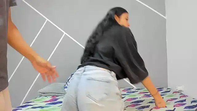 Sexy777Couple webcam