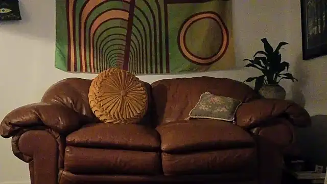 bruisedblossoms webcam