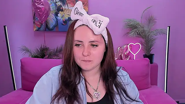 hennessy_bunny - Hennessy_bunny's free webcam - UK Sex Cams