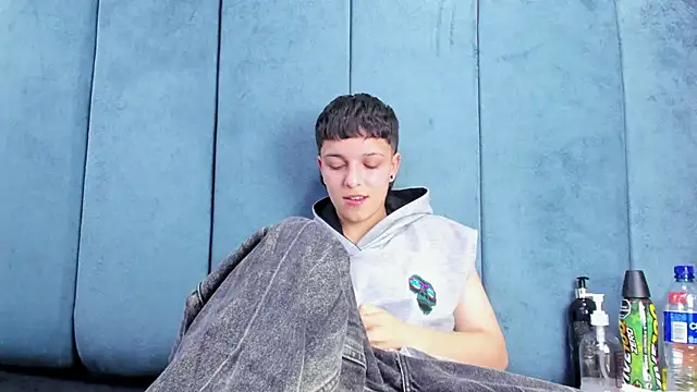 Megan_Thompson_ webcam