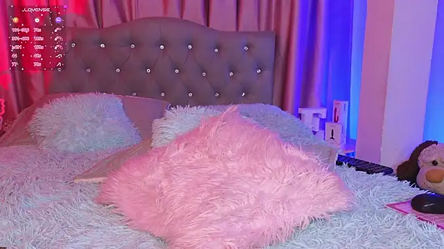 Emiily_Scott1 webcam