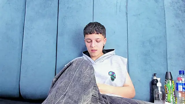 Megan_Thompson_ webcam