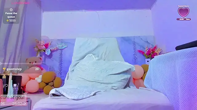 LadenRousseTs webcam