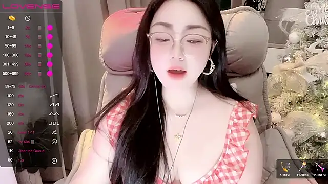 Monica-666888- webcam