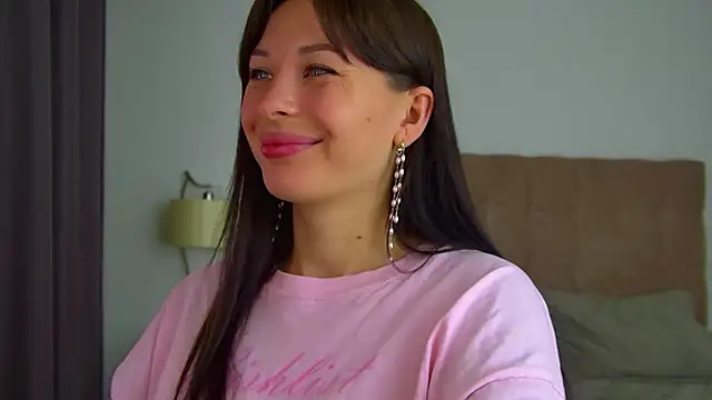 AlexandraBloom webcam