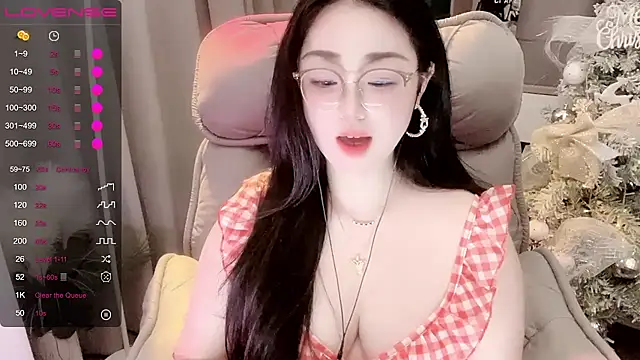 Monica-666888- webcam