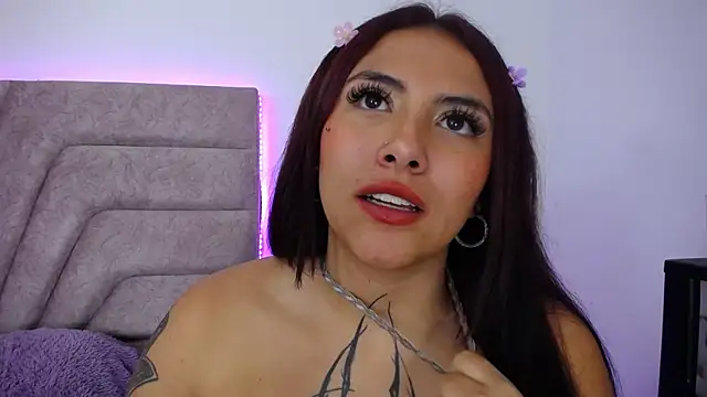 Jessica_Kraftt webcam