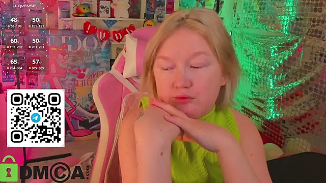 Sara_Robinson webcam