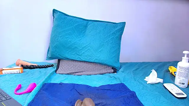 melany_roberts_ webcam