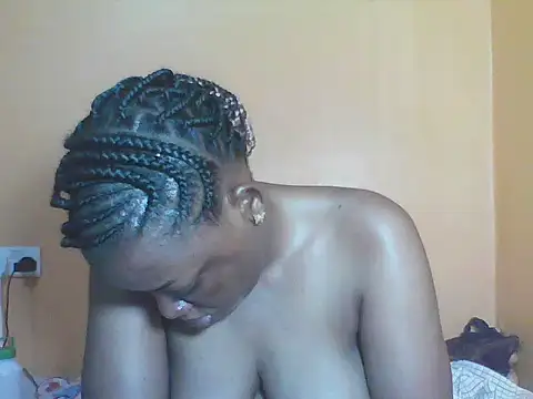 Prettyblackgal webcam