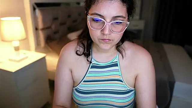 Camilaa_bueno webcam