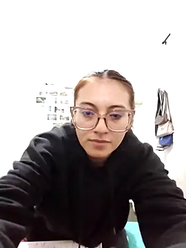 bellastorme04 webcam