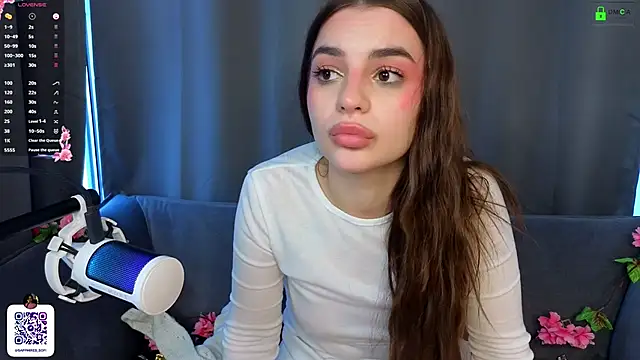 LauraHansil webcam