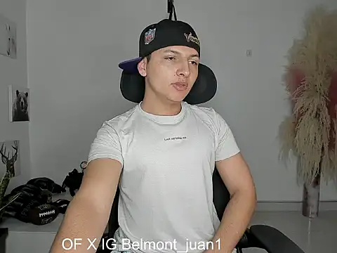 A_lejandro_08 webcam