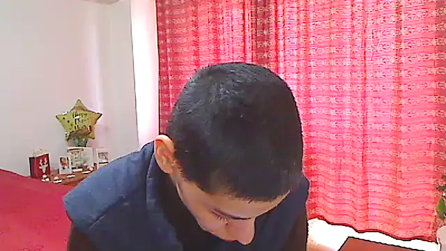 hotSANDRA_STARR webcam