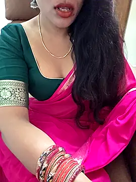 Webcam Model (Roja-Telugu777) is live