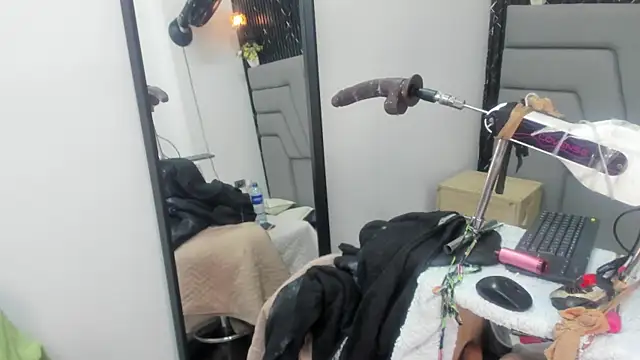 angie_will - Angie_Will's free webcam - UK Sex Cams