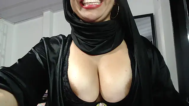 nadia__abaud webcam