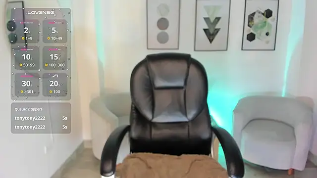 Natasha_Kiim_ webcam