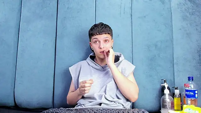 Megan_Thompson_ webcam