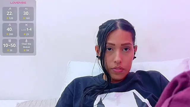 yourcuteneighbourr webcam