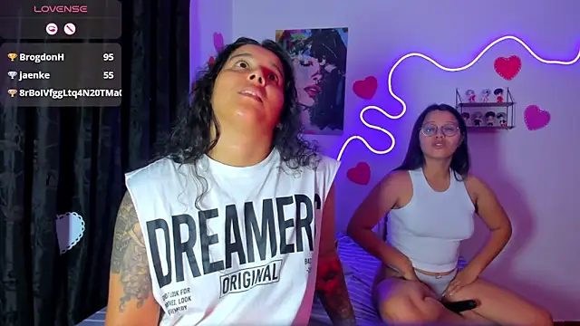 Preview of dilan_and_mia