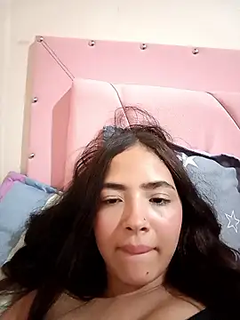 Sexy_cloe_outdoors webcam