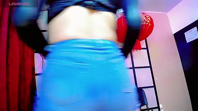 Valeria_Linares webcam