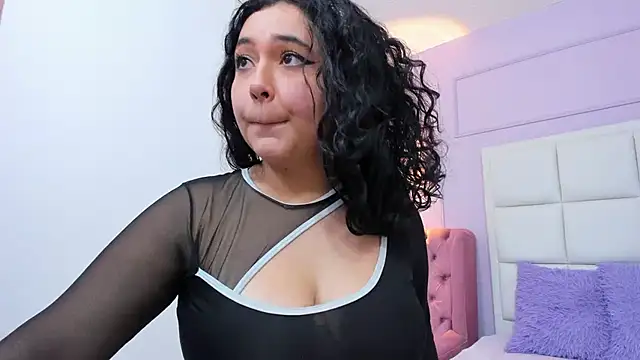 Emmyhorny__ webcam
