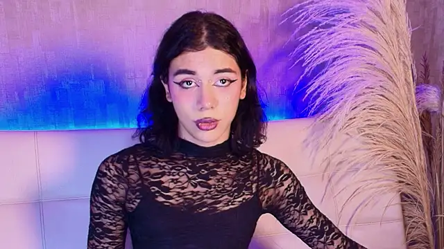 pixy_20 - Pixy_20's free webcam - UK Sex Cams