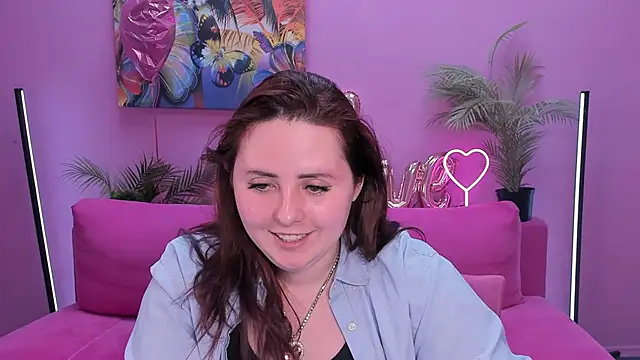 Hennessy_bunny webcam