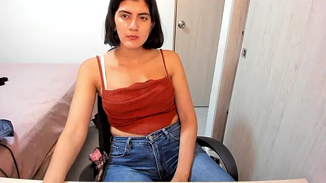 misstoya live sex cam