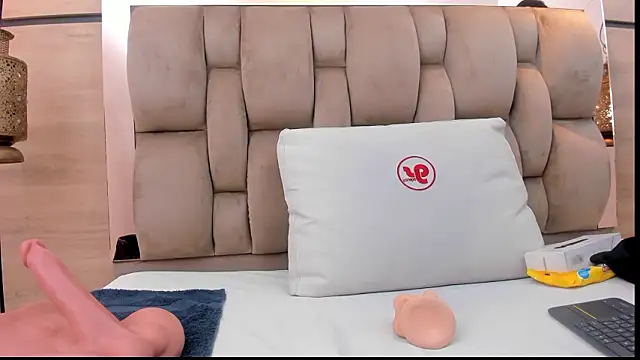 dorothy_vegga webcam