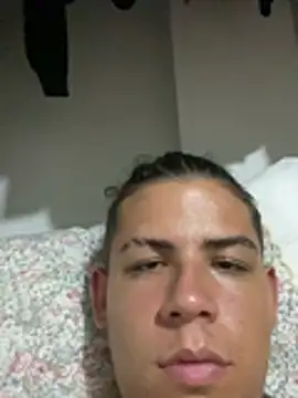 MasteredOpossum webcam