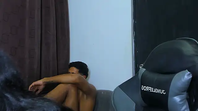 violet_and_myers webcam