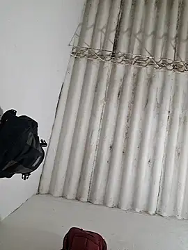 Dirty-Mature-XXX webcam