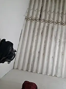 Dirty-Mature-XXX webcam